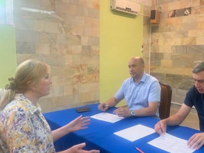 Александр Жигалко и Константин Сыпало провели очередной прием граждан в селах Орел-Изумруд и Молдовка