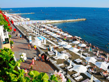 В Сочи удвоилось число пляжей для маломобильных граждан