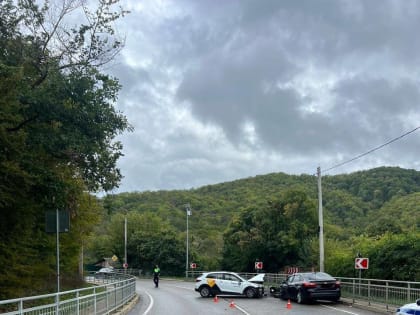 Смертельная авария на трассе М-4: водитель иномарки погиб в столкновении