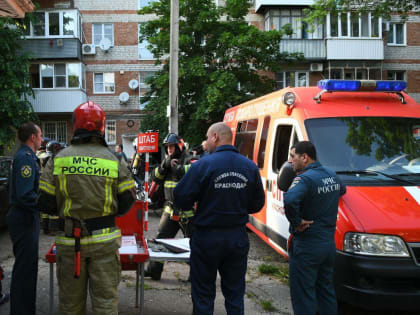 Жителям дома по ул. Клинической оказывается вся необходимая помощь