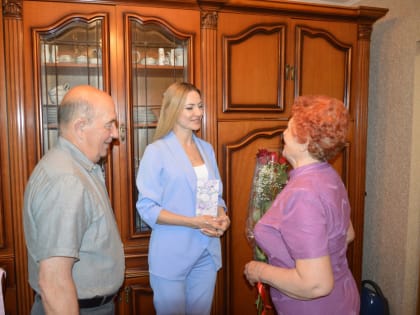 Почётный гражданин Щербиновского района Довбыш Валентина Григорьевна отмечает свой день рождения