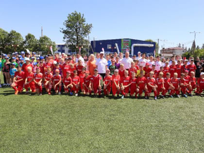 В Курганинске открылся физкультурно-оздоровительный комплекс открытого типа