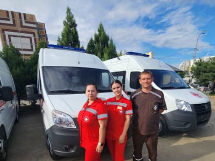 Горбольница Новороссийска получила новый автомобиль скорой помощи