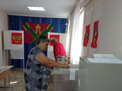 Избирательные участки в Кропоткине открыли свои двери сегодня ровно в 8 утра