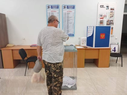 Проходит второй день досрочного голосования по выборам депутатов законодательных органов четырех субъектов Российской Федерации – Донецкой и Луганской республик, Херсонской и Запор