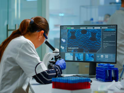 Минобрнауки создало 240 новых молодежных лабораторий в 2022 году