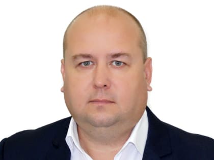 Город-герой Новороссийск. Коммунисты вместе с другими жителями выступают против строительства гостиницы на территории братской могилы