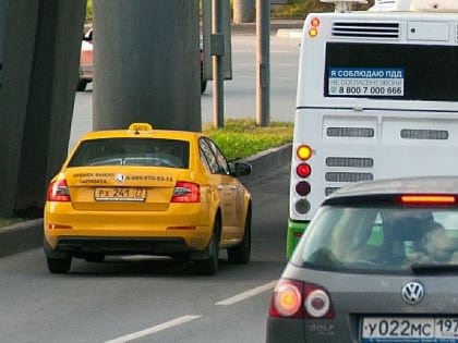 Российские автобусные перевозчики потребовали запретить сервис «Бла-бла-кар» в стране
