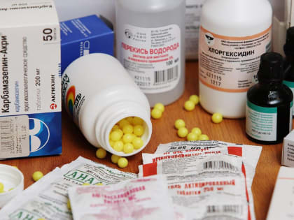 Минздрав предупредил: запасаться лекарствами не обязательно