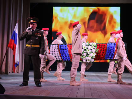 Сегодня в ст.Динской прошли мероприятия, посвященные 80-й годовщине освобождения Динского сельского поселения от немецко-фашистских захватчиков.