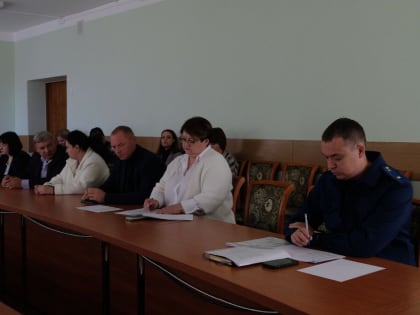Состоялось заседание постоянных комиссий