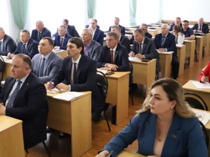 Председатель Городского Собрания Сочи Виктор Филонов принял участие в семинаре ЗСК для председателей советов муниципалитетов