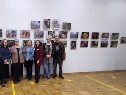 21 октября в выставочных залах Литературно- мемориального музея Н.А. Островского открылась выставка «Чистый взгляд»