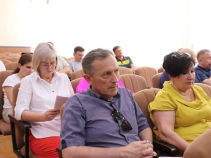 Состоялась 44-я сессия Совета муниципального образования Динской район под председательством Юрия Ильченко