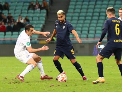 «Сочи» разгромно проиграл «Оренбургу» в Премьер-лиге