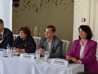 В г.Тихорецк прошла встреча женщин-предпринимателей