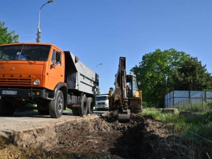 В Краснодаре начали ремонтировать проезд 2-й Линии