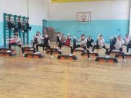 Староминская реализует проект по развитию фитнес-аэробики