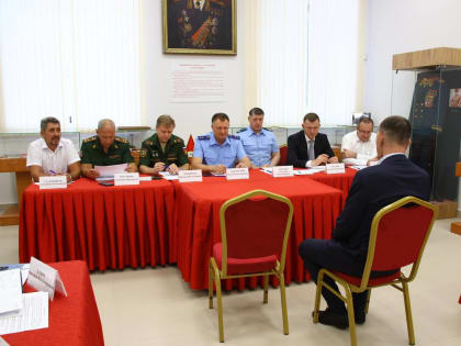 Евгений Наумов принял участие в приёме участников СВО и членов их семей