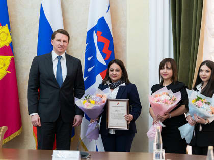 В Год педагога и наставника в Сочи пройдет более 200 мероприятий, направленных на повышение престижа учительской профессии