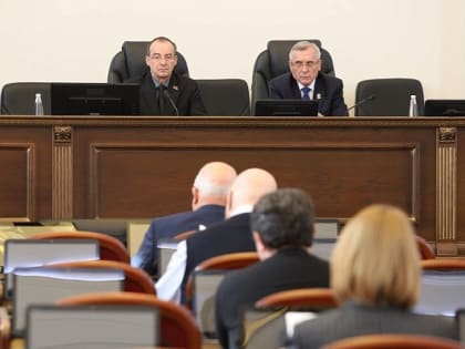 В ЗСК прошло собрание фракции «Единая Россия»