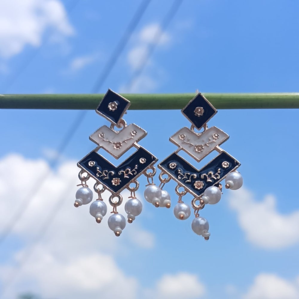 Black & White Enamel Pearl Dangler Earring