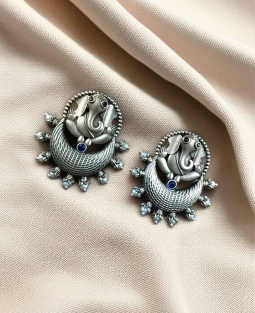 Oxideizwd Gansha stud earrings