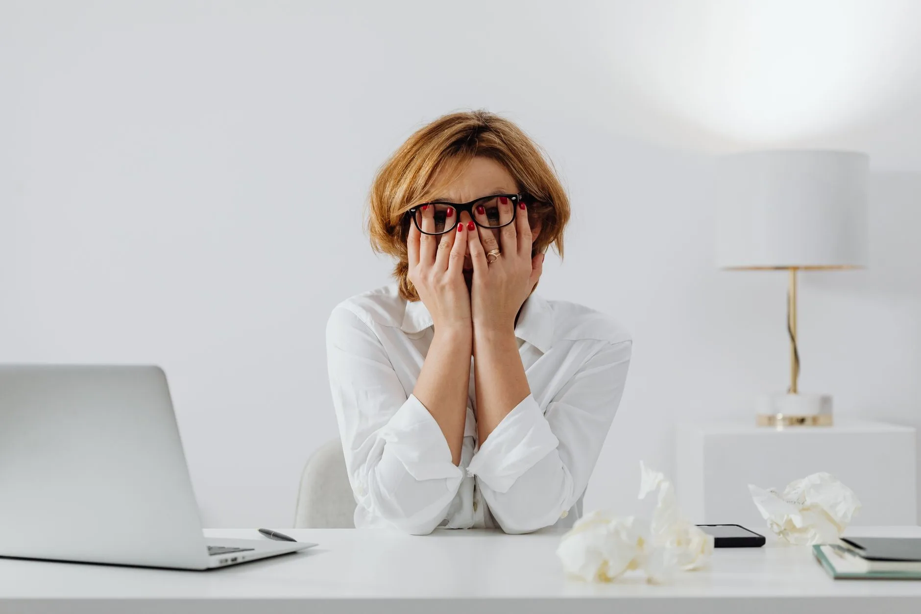 Thực trạng: Cái bẫy của sự tự động hóa cứng nhắc