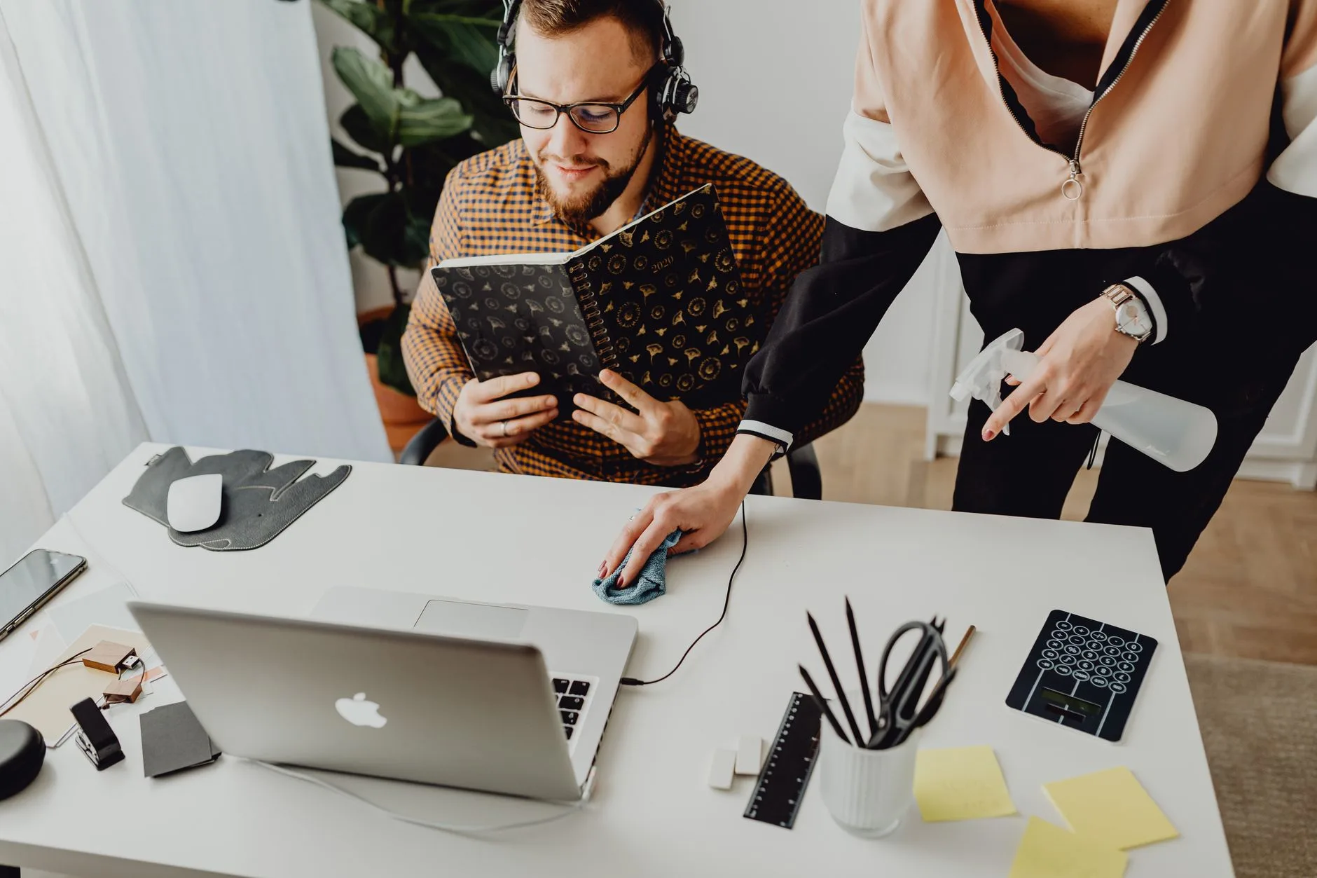 Định nghĩa lại Vibe Coding trong bối cảnh thực chiến