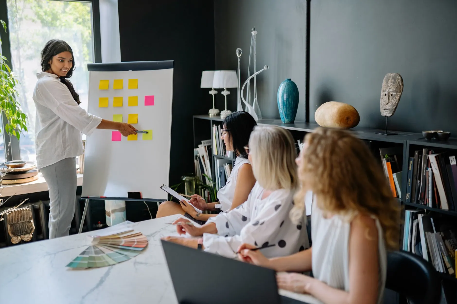 Từ logic cứng nhắc đến sự linh hoạt của AI trong lập trình