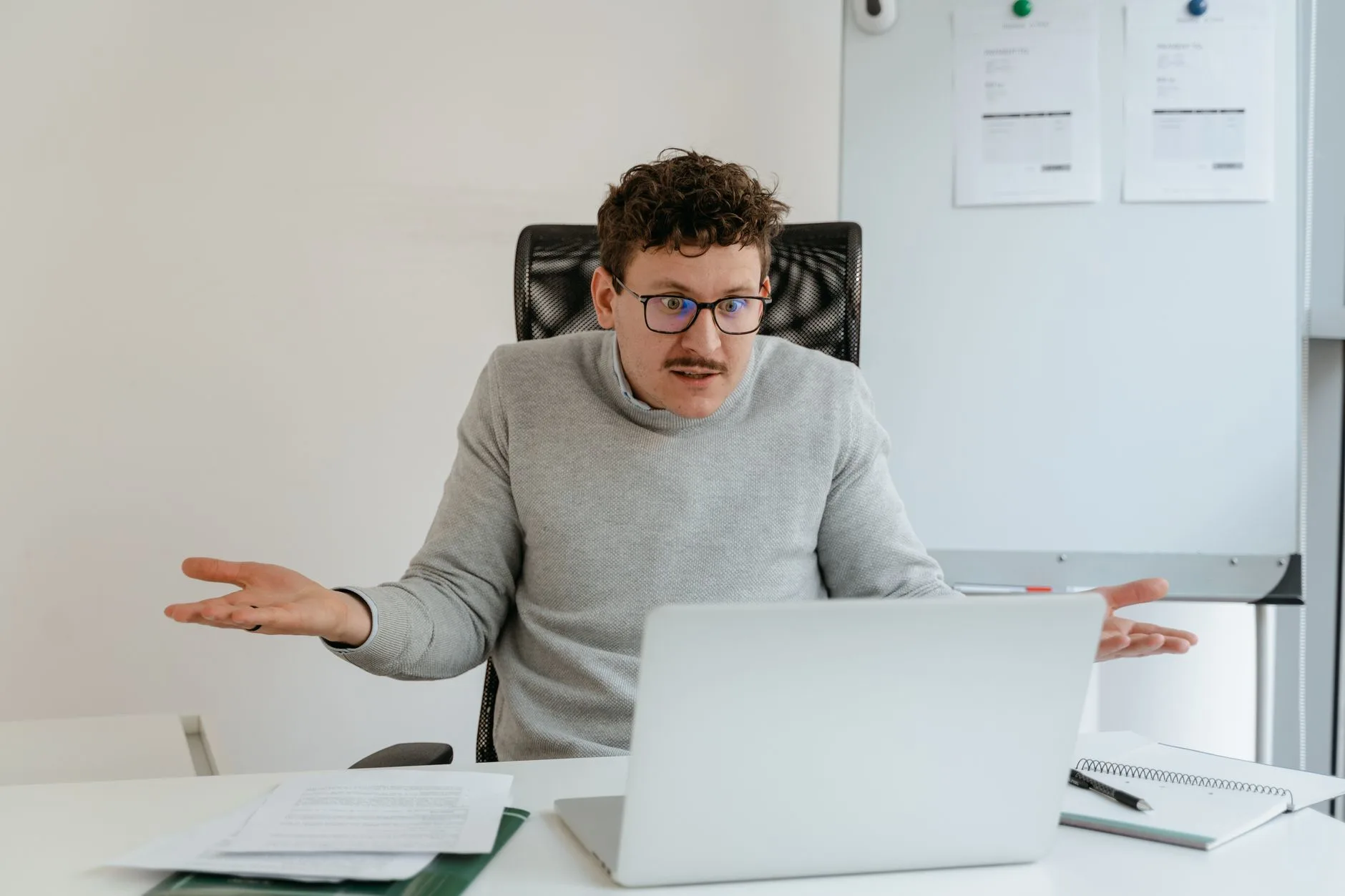 Hiệu ứng hình ảnh: Điểm chạm hay rào cản?