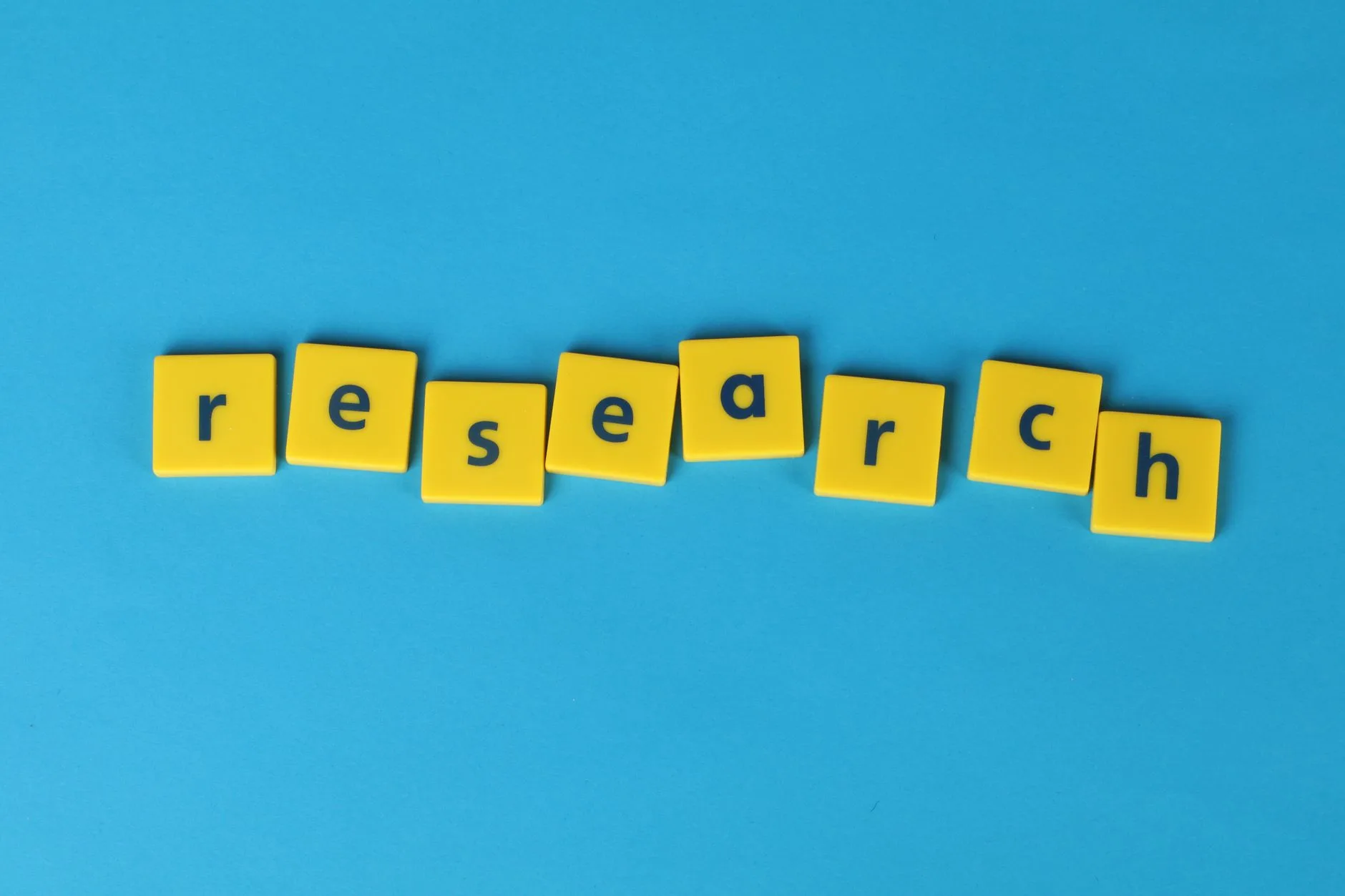 Phân biệt ranh giới giữa nghiên cứu từ khóa và vi phạm bản quyền dữ liệu