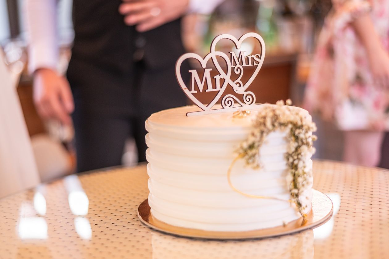 Delizia Bakery Garden East — Wedding Cake Designer