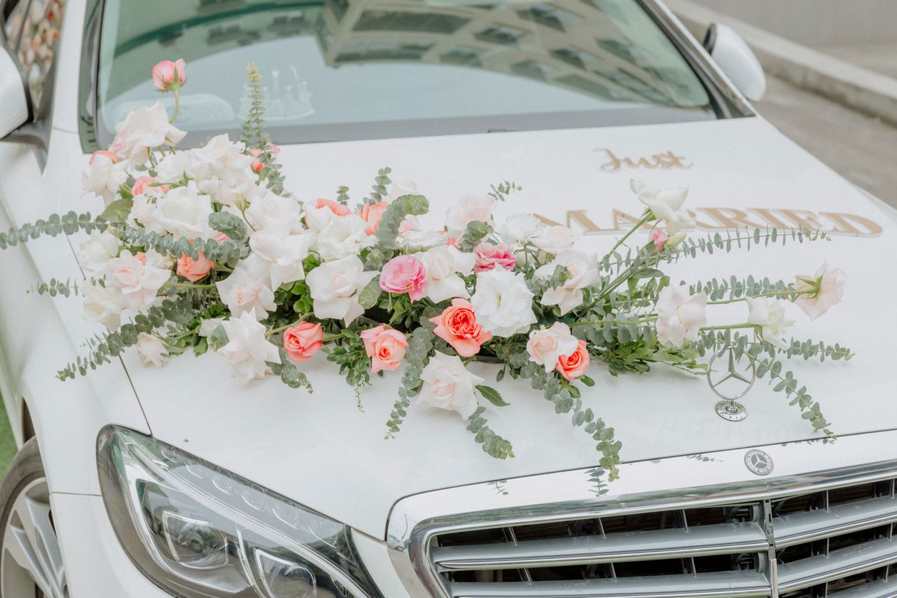ayan rent — Wedding Car