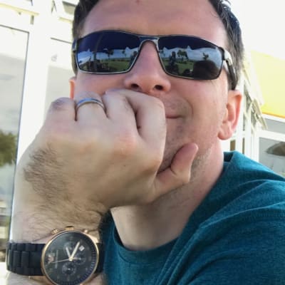 Wes James - https://uberfunnels.com