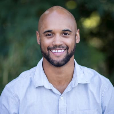 Daniel Okon