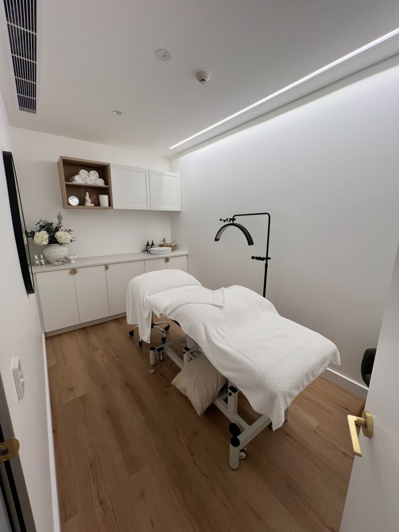 Pregnancy and relaxation massage Bella Vista Hills District