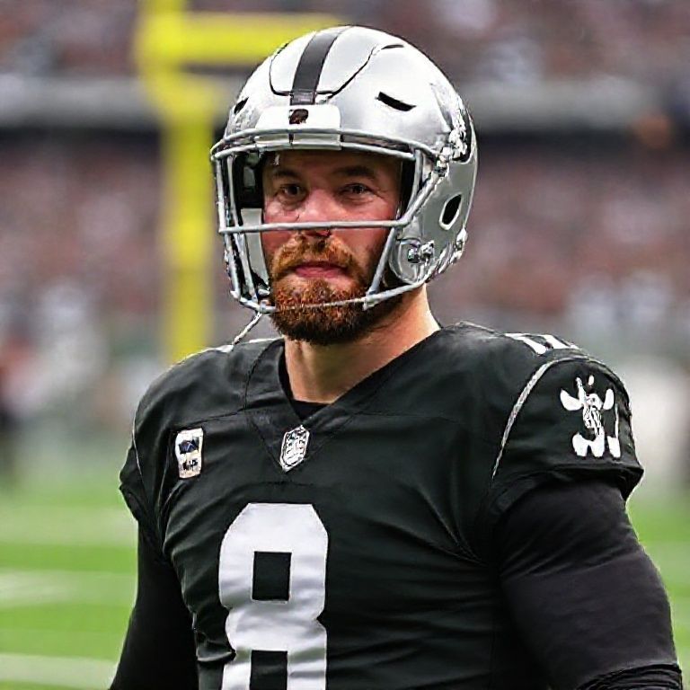 Raiders star Maxx Crosby is expected to undergo left knee surgery,