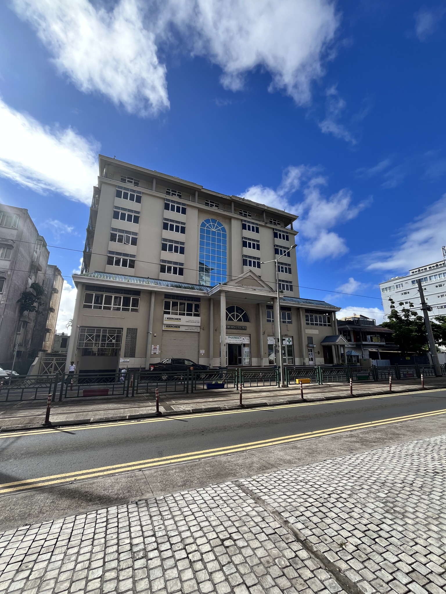 Ortis Court Building