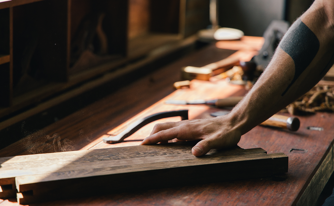 foto oficina leon ades