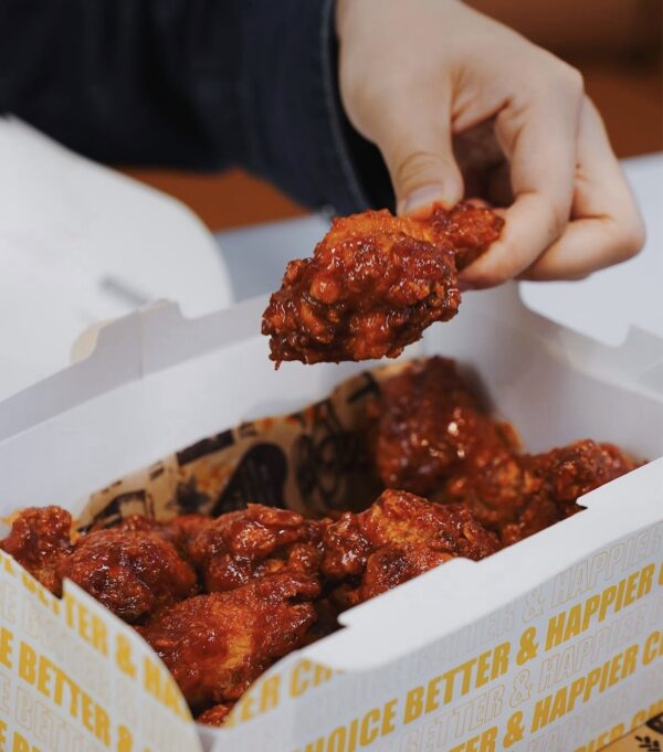 한국 대표 치킨 프랜차이즈 'BHC', 포트리에 신규 매장 오픈