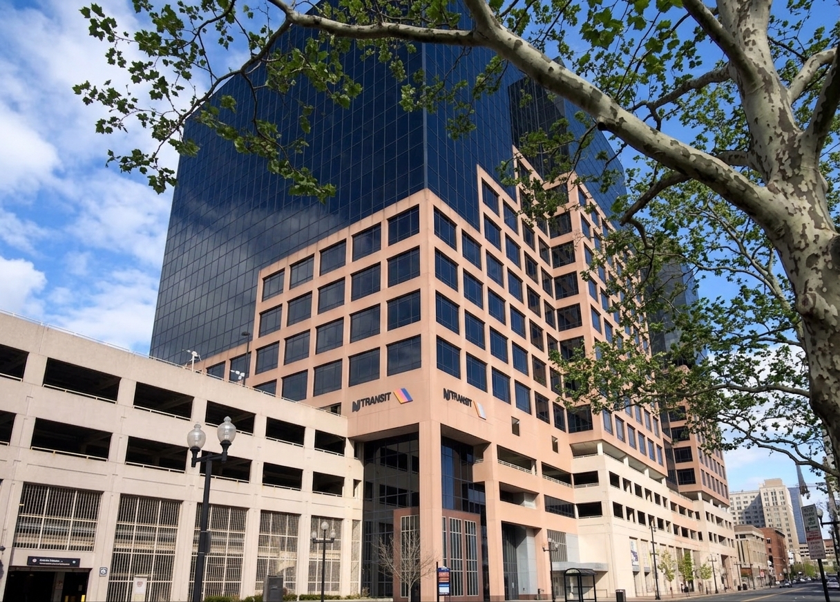 뉴저지 트랜짓 고위 간부, 130만 달러 상당 휴대전화 빼돌려 호화 여행 '유죄 인정'