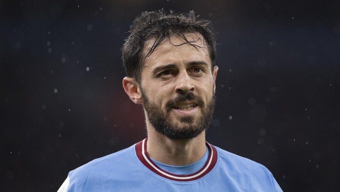 Info Main Bola - Joan Laporta Ingin Boyong Bernardo Silva ke Barcelona