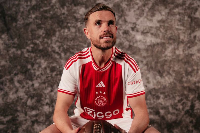 Jordan Henderson Resmi Gabung Ajax Amsterdam