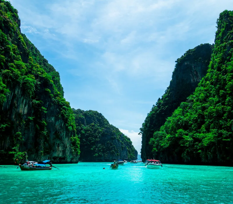 11-Days Discovering the Icons of Thailand, Singapore & Malaysia