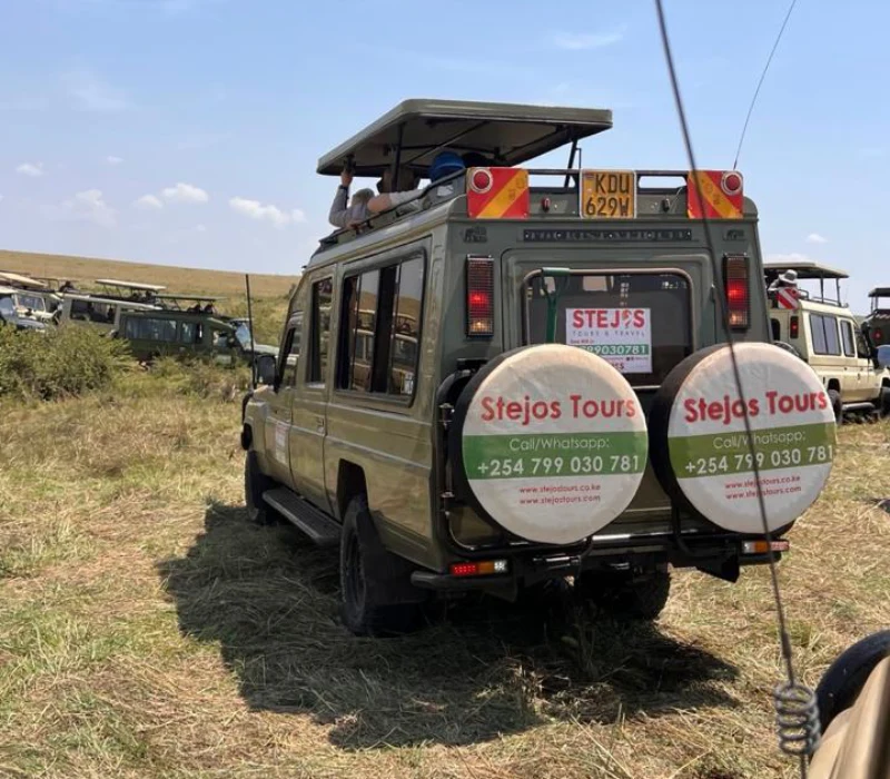 20-Day Ultimate East Africa Wildlife Safari & Zanzibar Beach Holiday