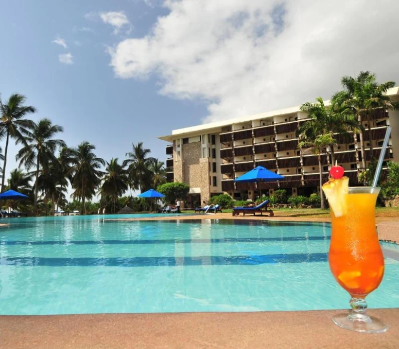 6-Day 5-Night North Coast Festive Package: Mombasa Continental Resort