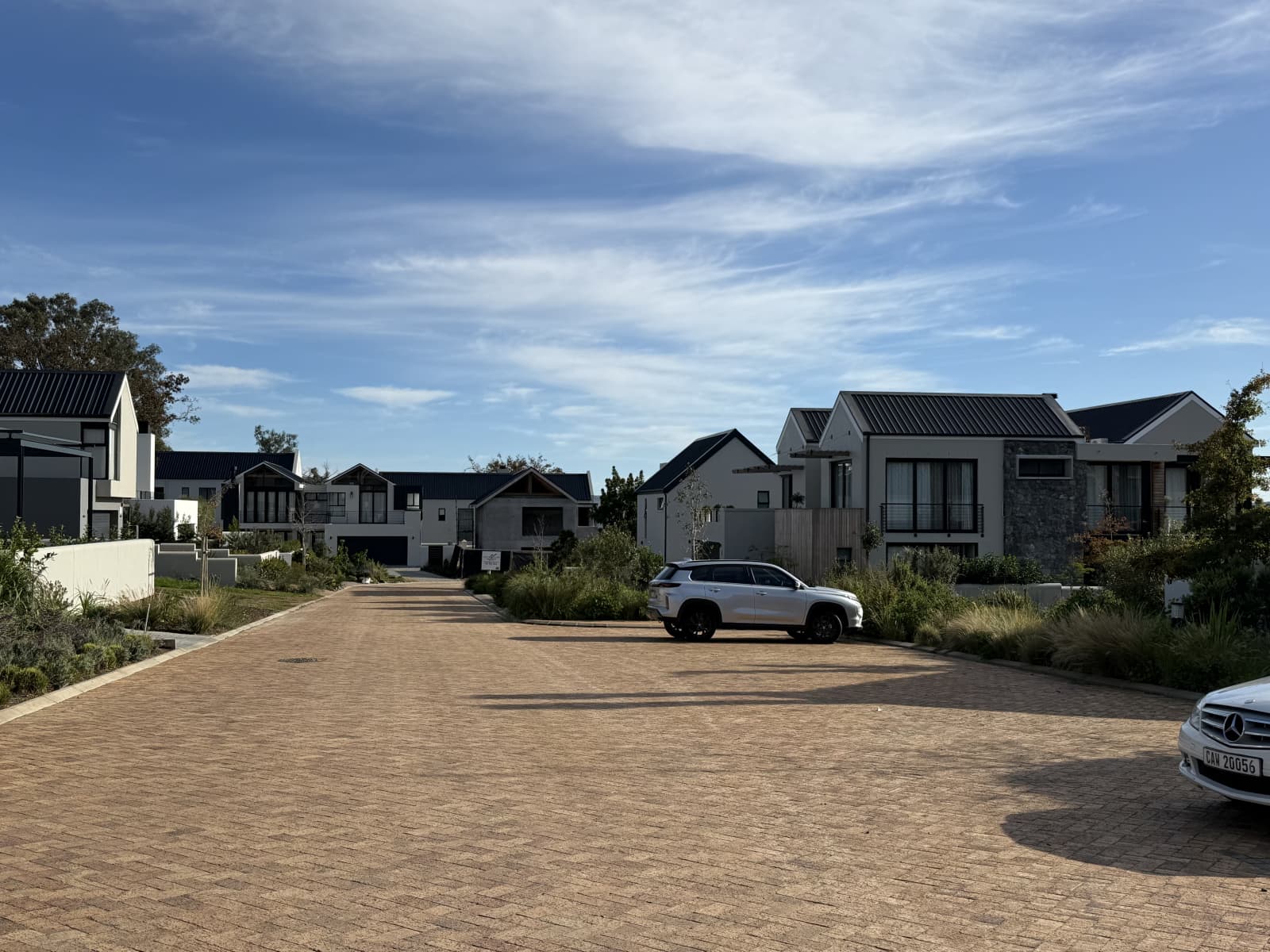 Kingsview Estate – Secure Luxury Living with Breathtaking View | Anna ...