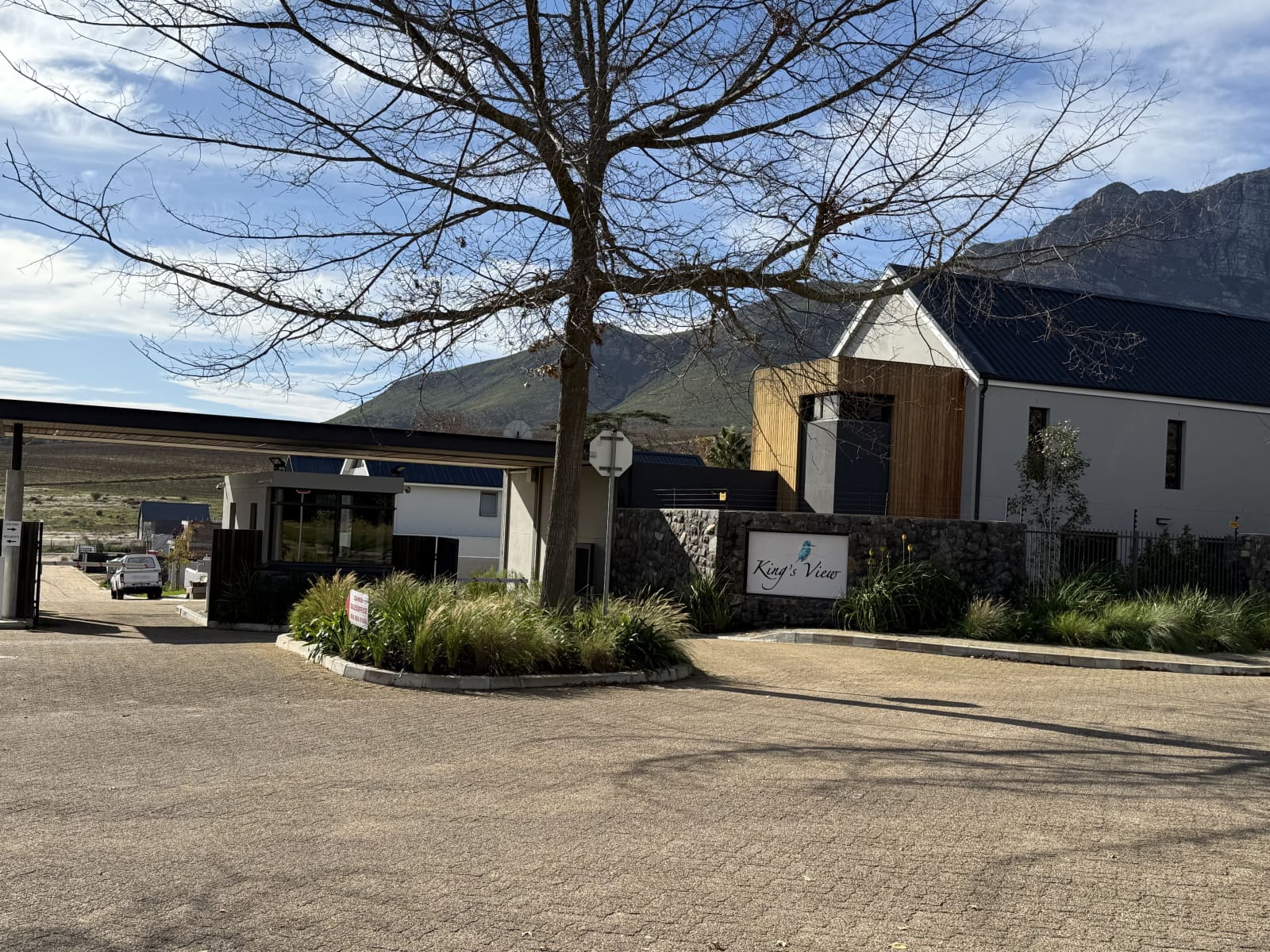 Kingsview Estate – Secure Luxury Living with Breathtaking View | Anna ...