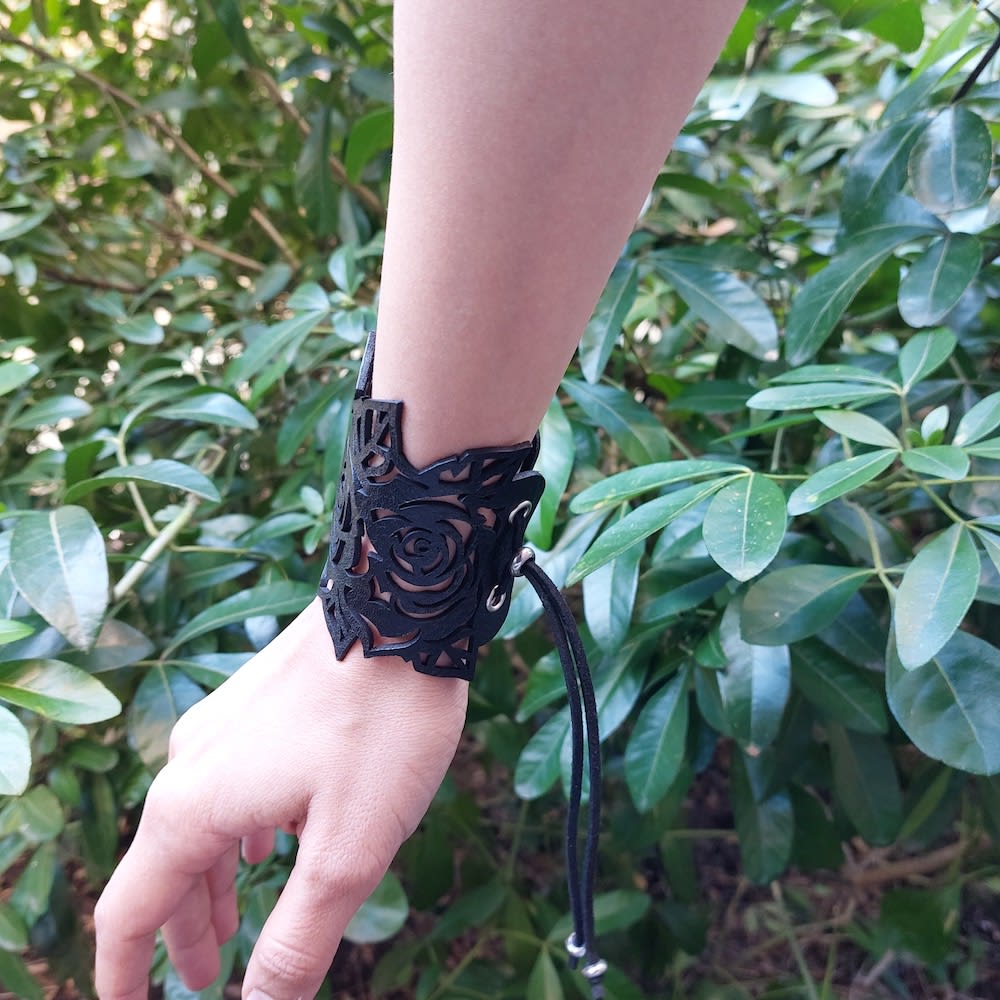 Adjustable rose leather cuff bracelet black 3
